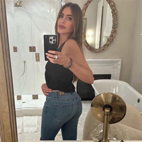 Sophie Butt .
